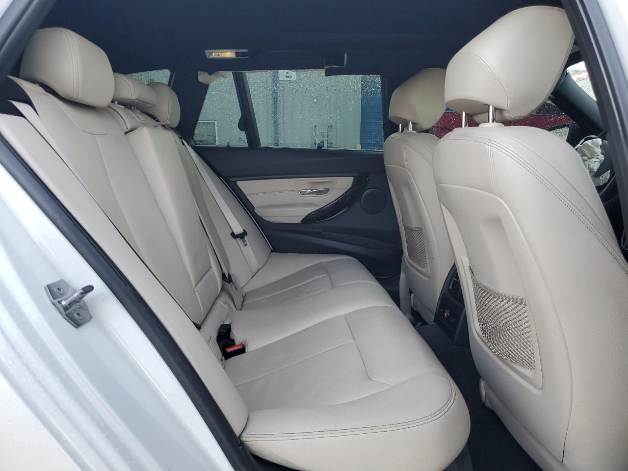 2015 BMW 3er - Image 11