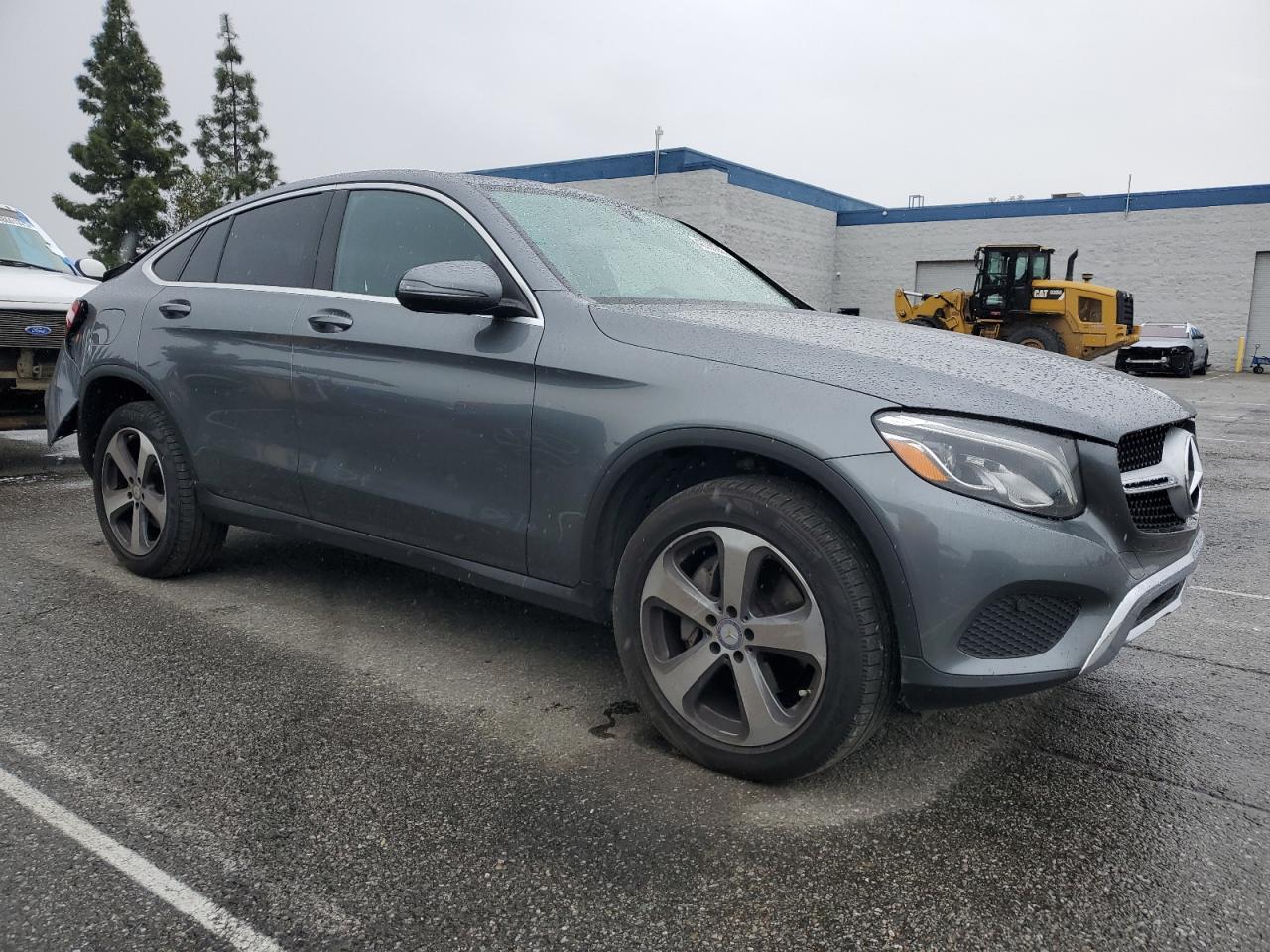 2017 Mercedes-Benz GLC - Image 4
