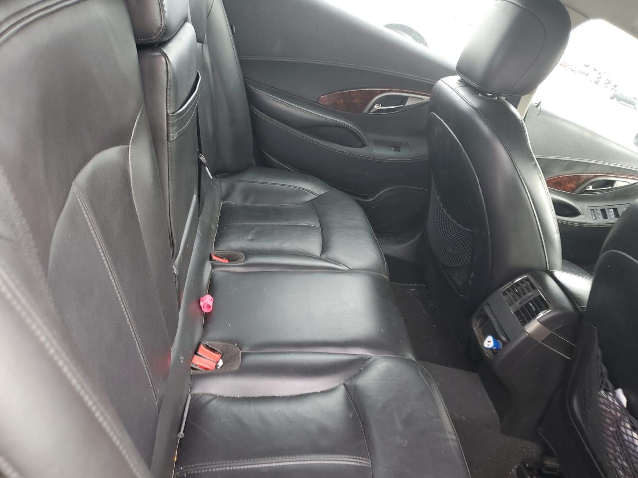 2013 Buick LaCrosse - Image 10