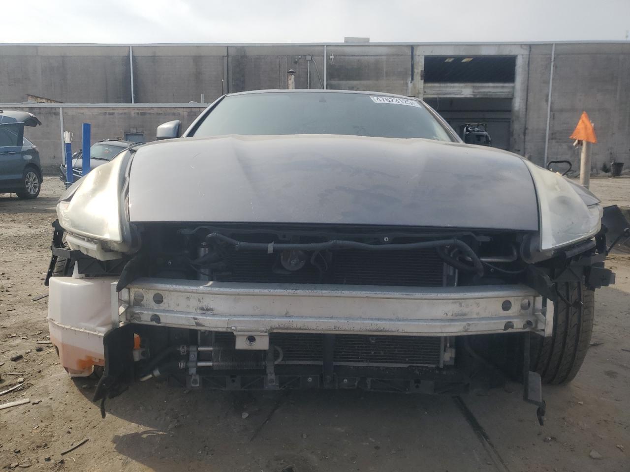 2012 Nissan 370Z - Image 5