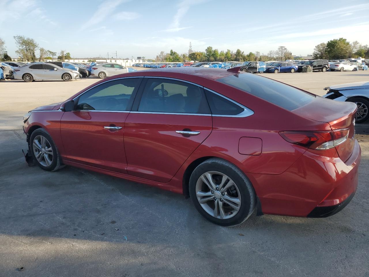 2018 Hyundai Sonata - Image 2