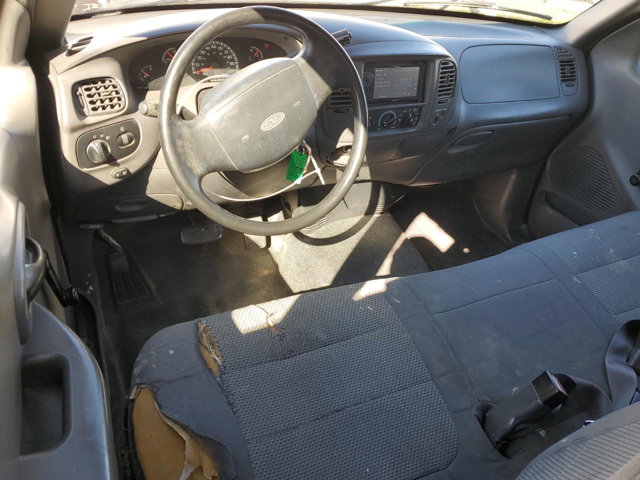 2001 Ford F-150 - Image 8