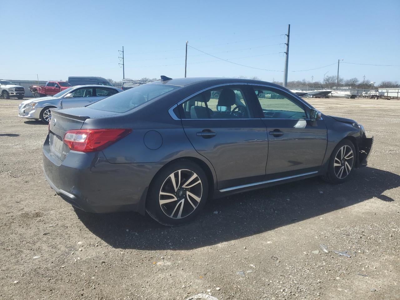2018 Subaru Legacy - Image 3