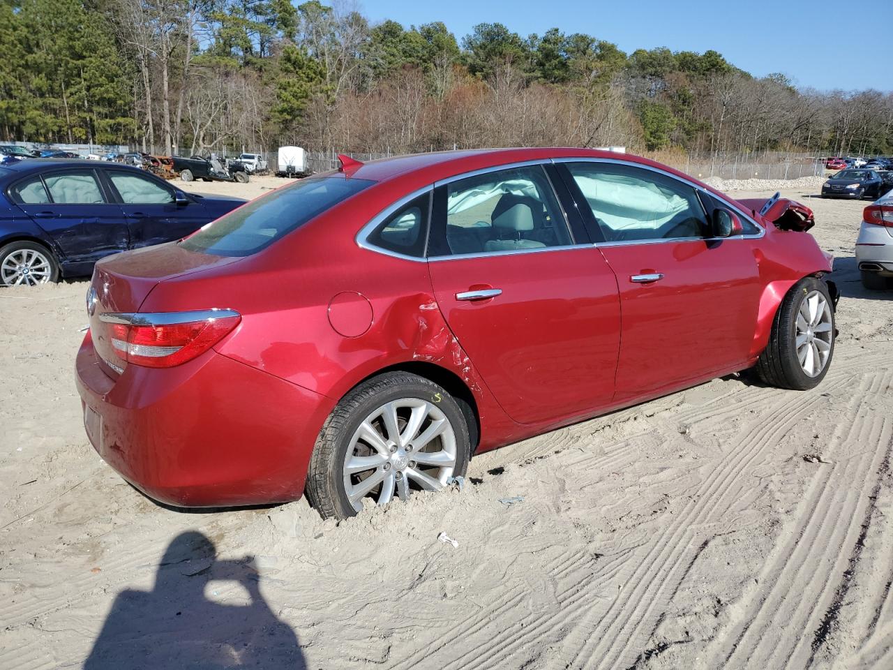 2014 Buick Verano - Image 3
