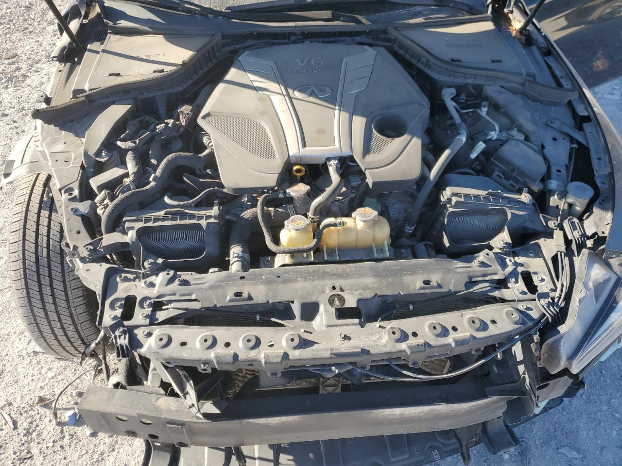 2016 Infiniti Q50 - Image 11