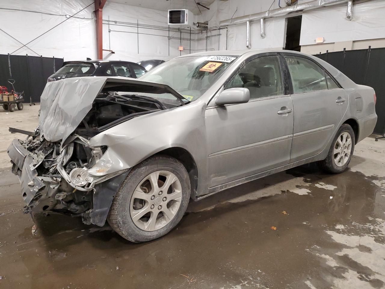 2005 Toyota Camry - Image 1