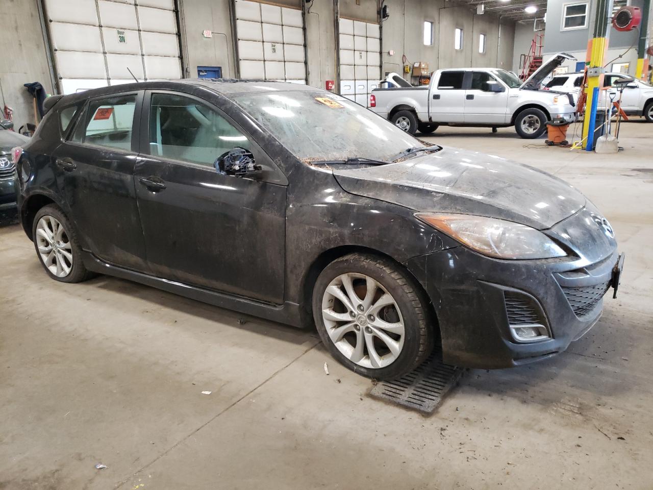2011 Mazda 3 - Image 4
