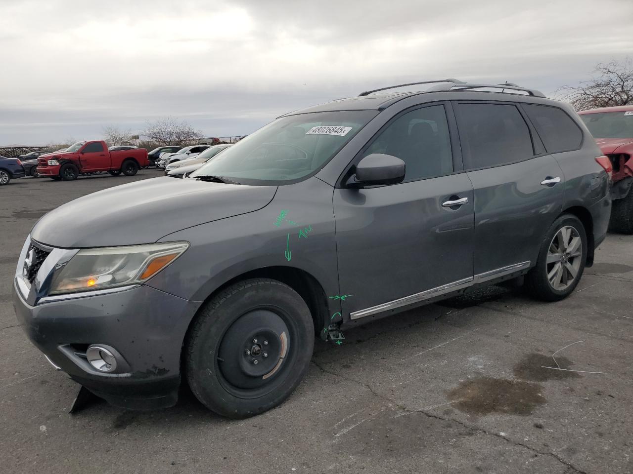 2015 Nissan Pathfinder - Image 1
