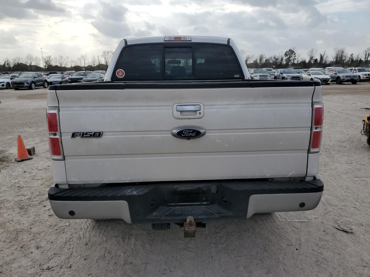 2013 Ford F-150 - Image 6