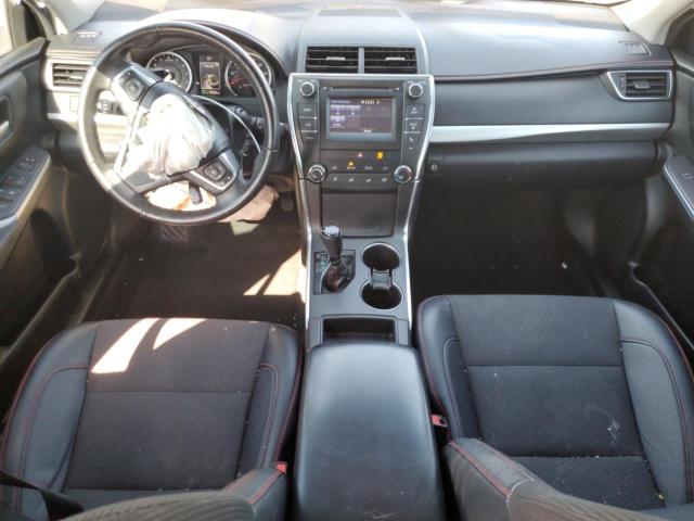  TOYOTA CAMRY 2017 Biały