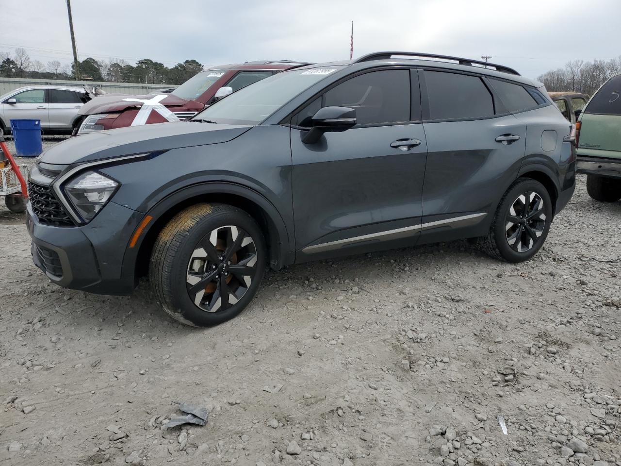 2023 Kia Sportage - Image 1