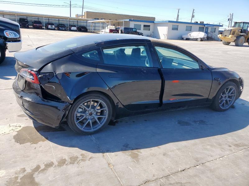  TESLA MODEL 3 2023 Czarny