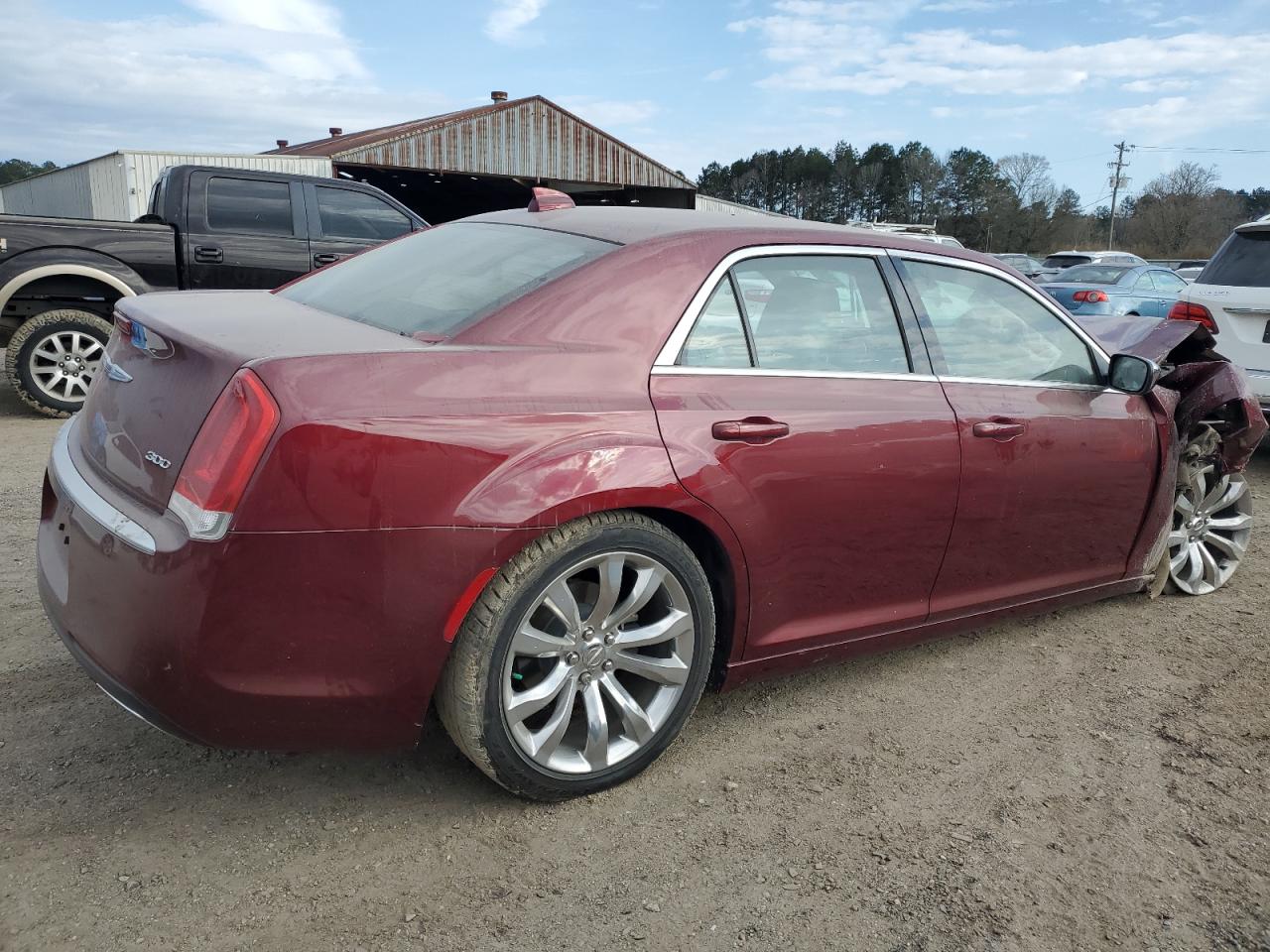 2017 Chrysler 300 - Image 3