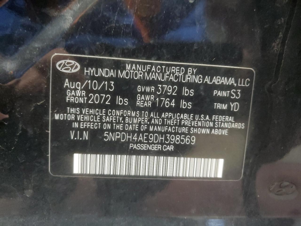 2013 Hyundai Elantra - Image 15