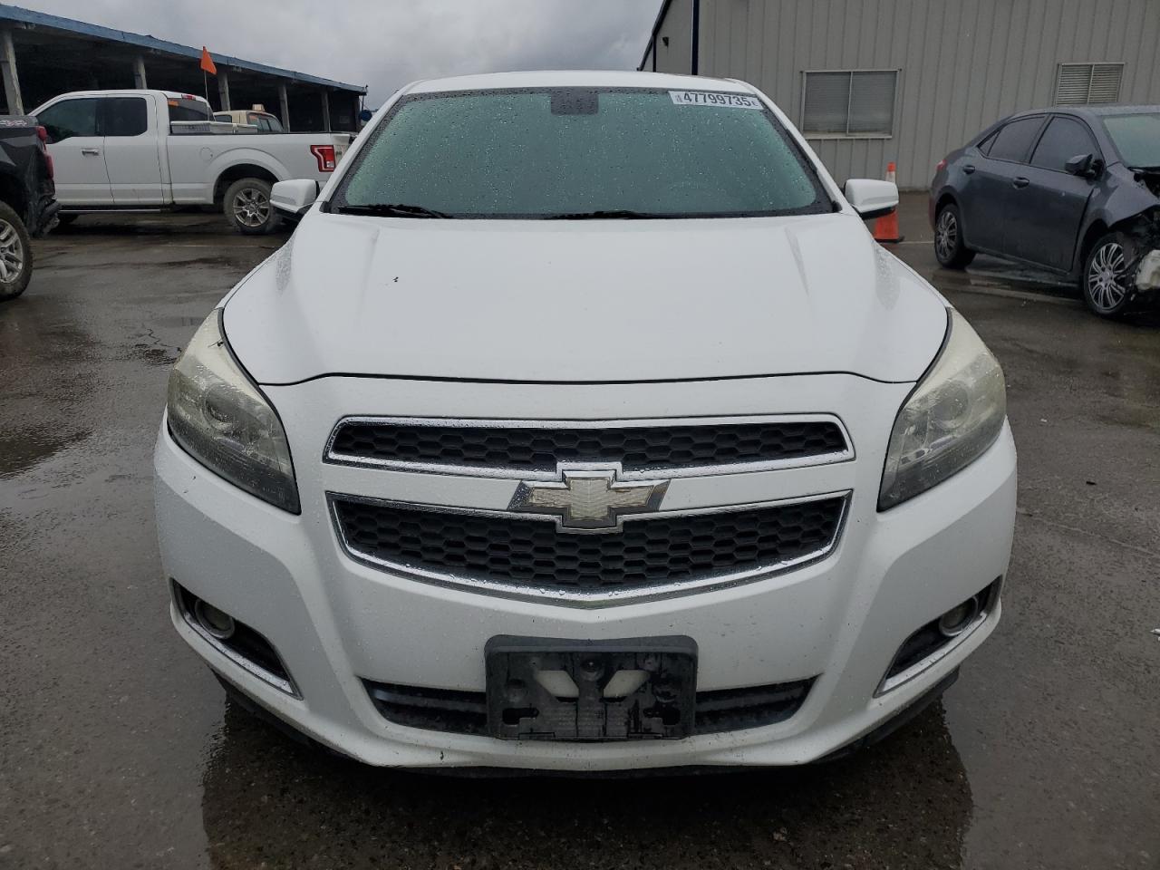 2013 Chevrolet Malibu - Image 5