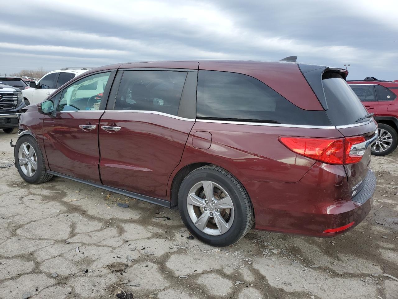 2019 Honda Odyssey - Image 2