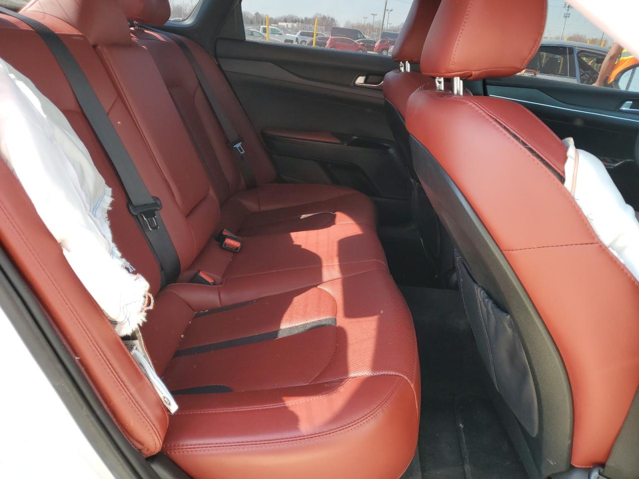 2023 Kia K5 - Image 10