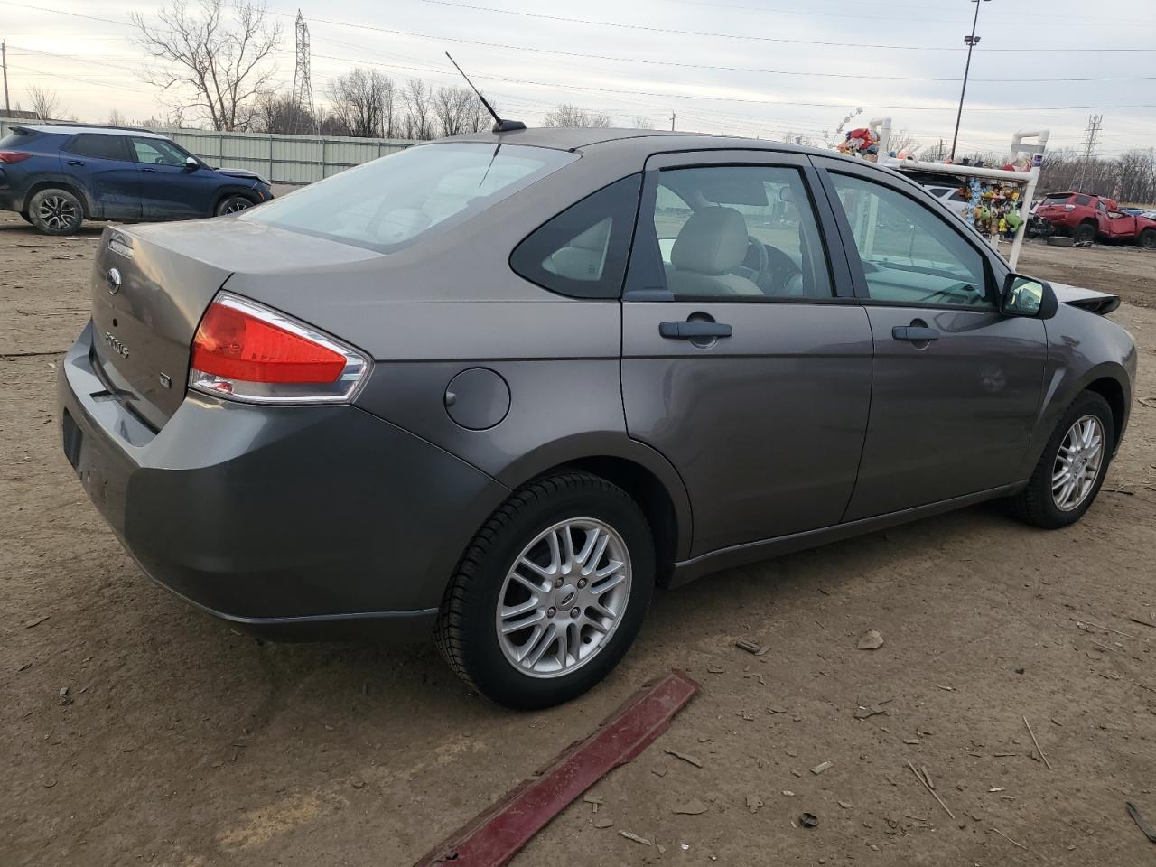 2009 Ford Focus - Image 3