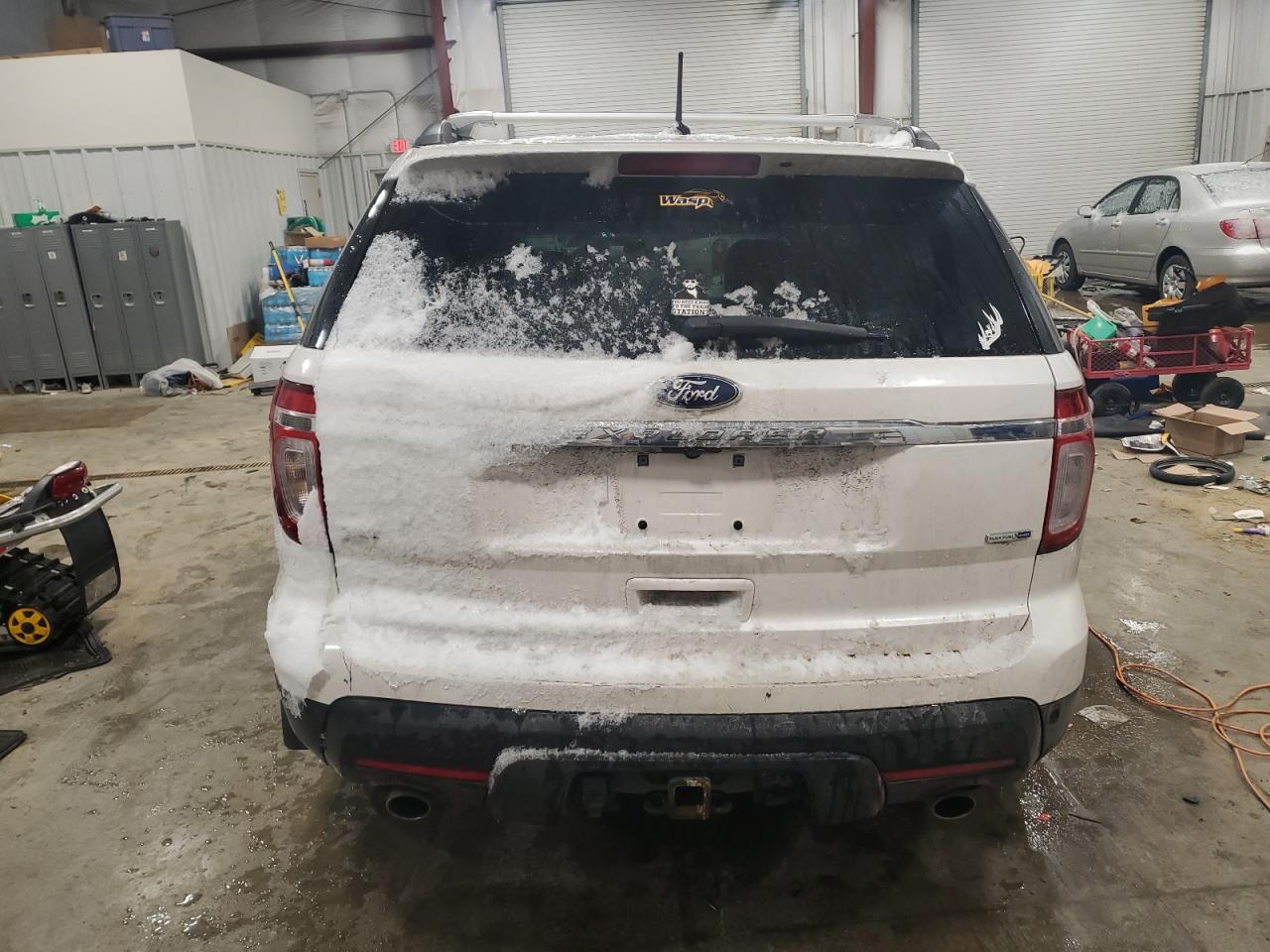 2015 Ford Explorer - Image 6