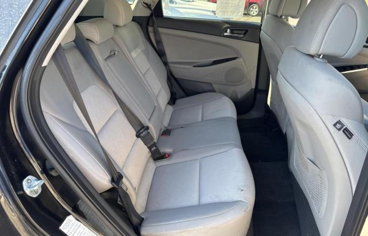 2017 Hyundai Tucson - Image 6