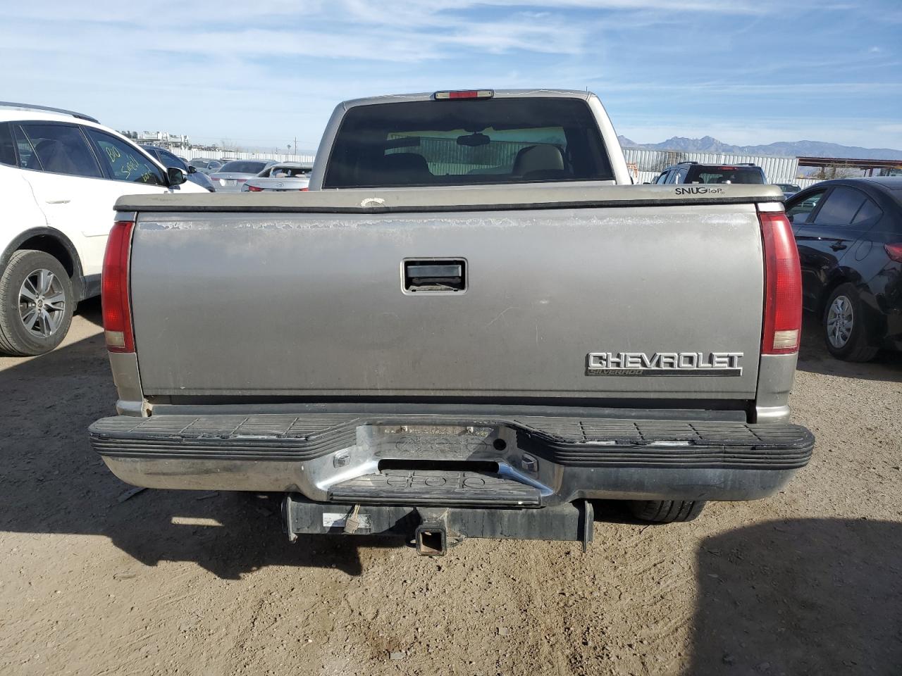1998 Chevrolet GMT-400 - Image 6