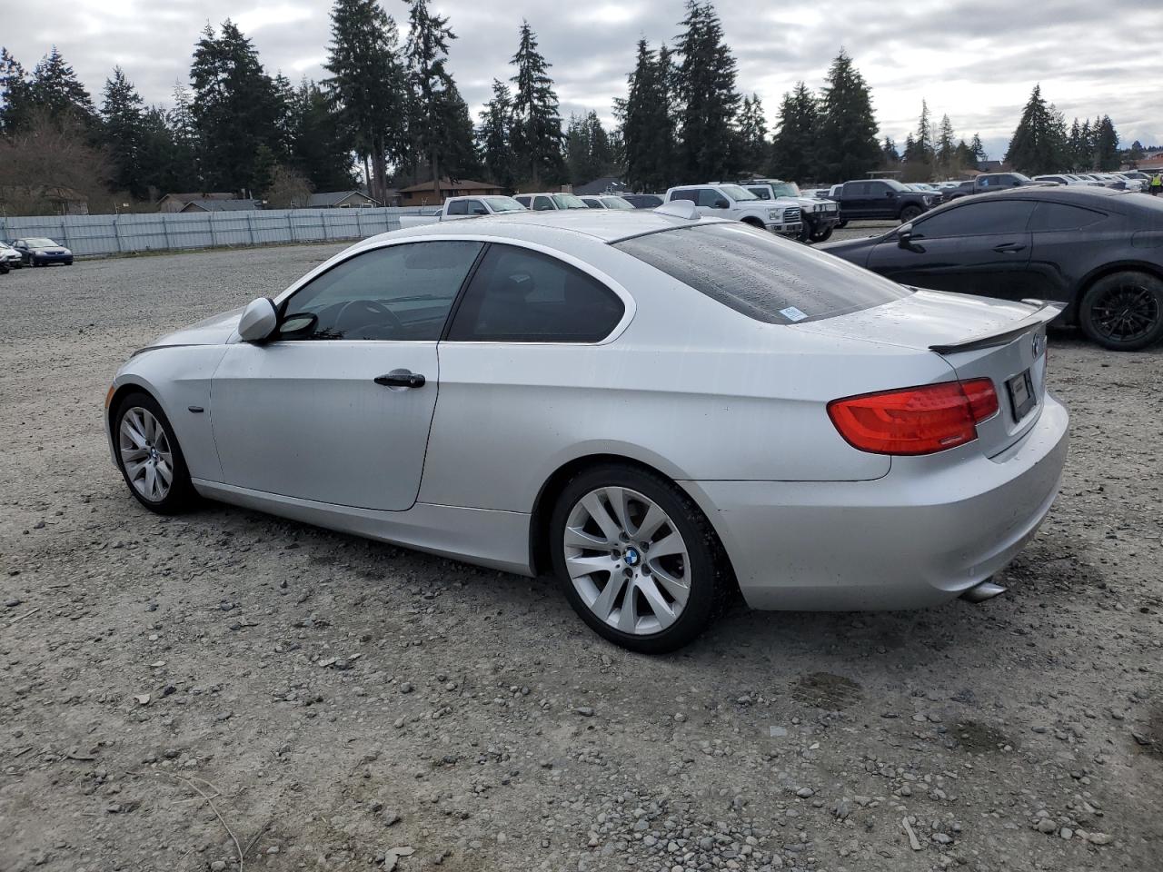 2011 BMW 3er - Image 2