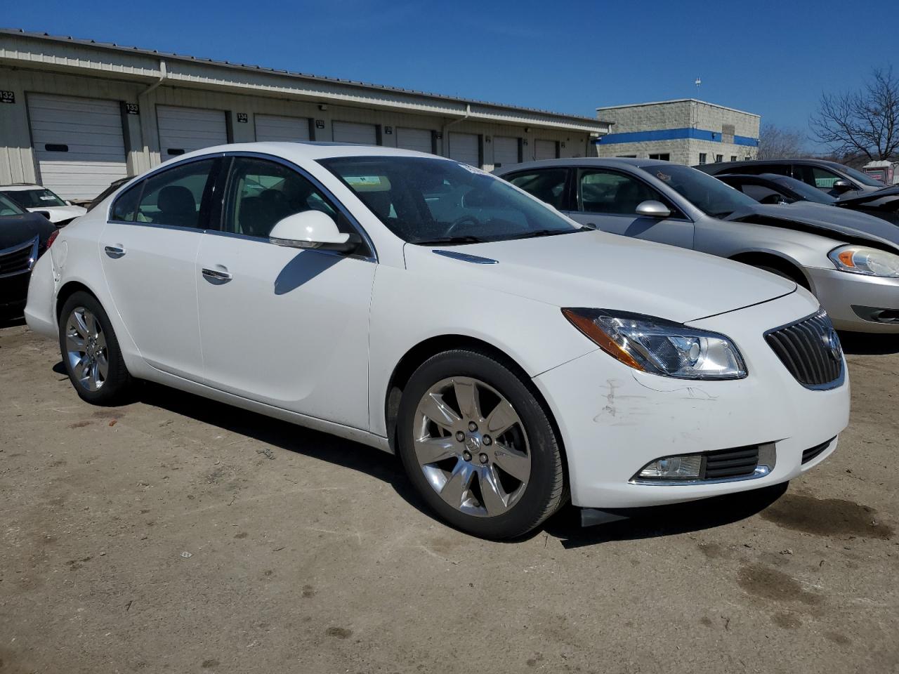 2013 Buick Regal - Image 4