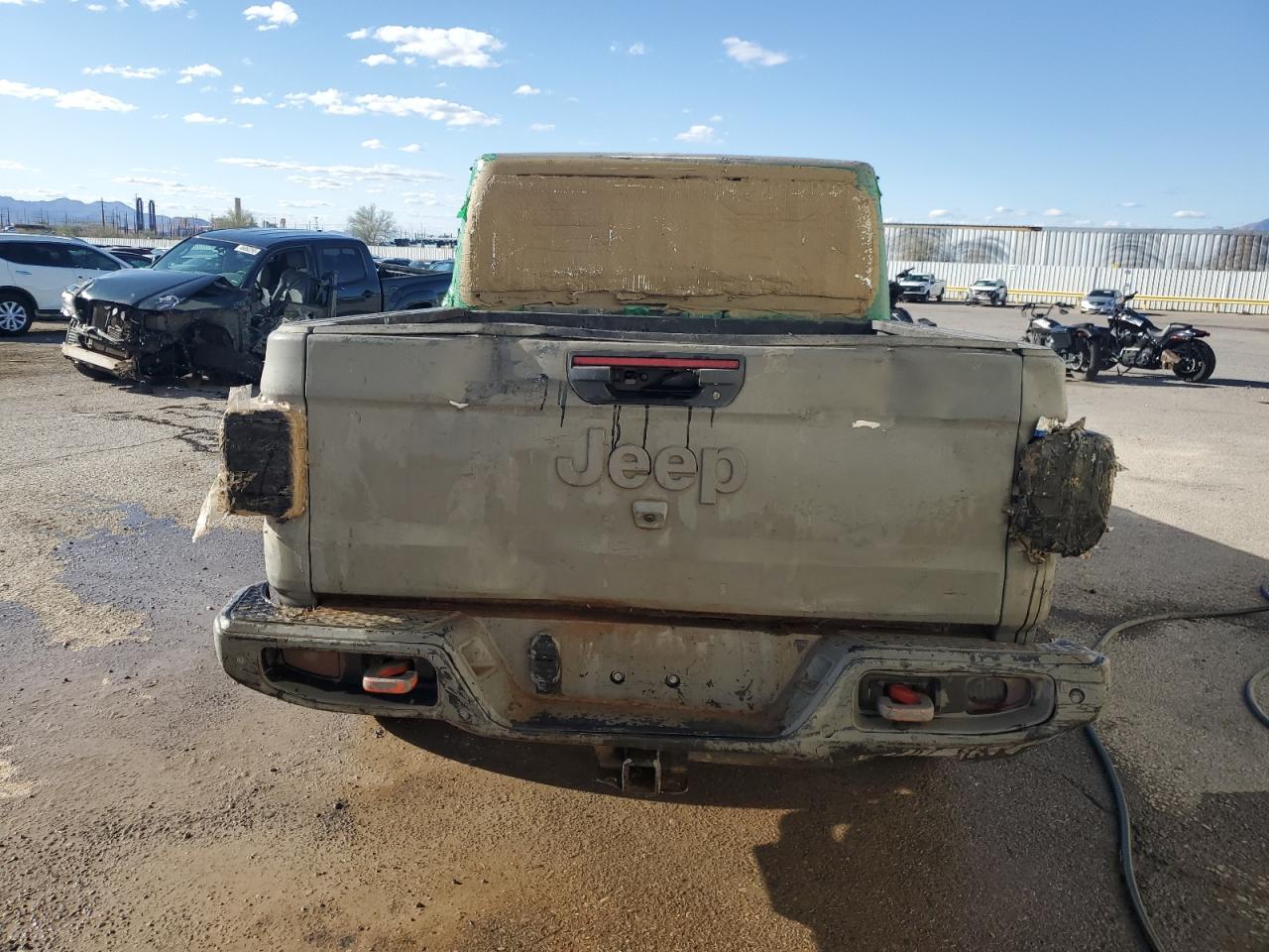 2021 Jeep Gladiator - Image 6