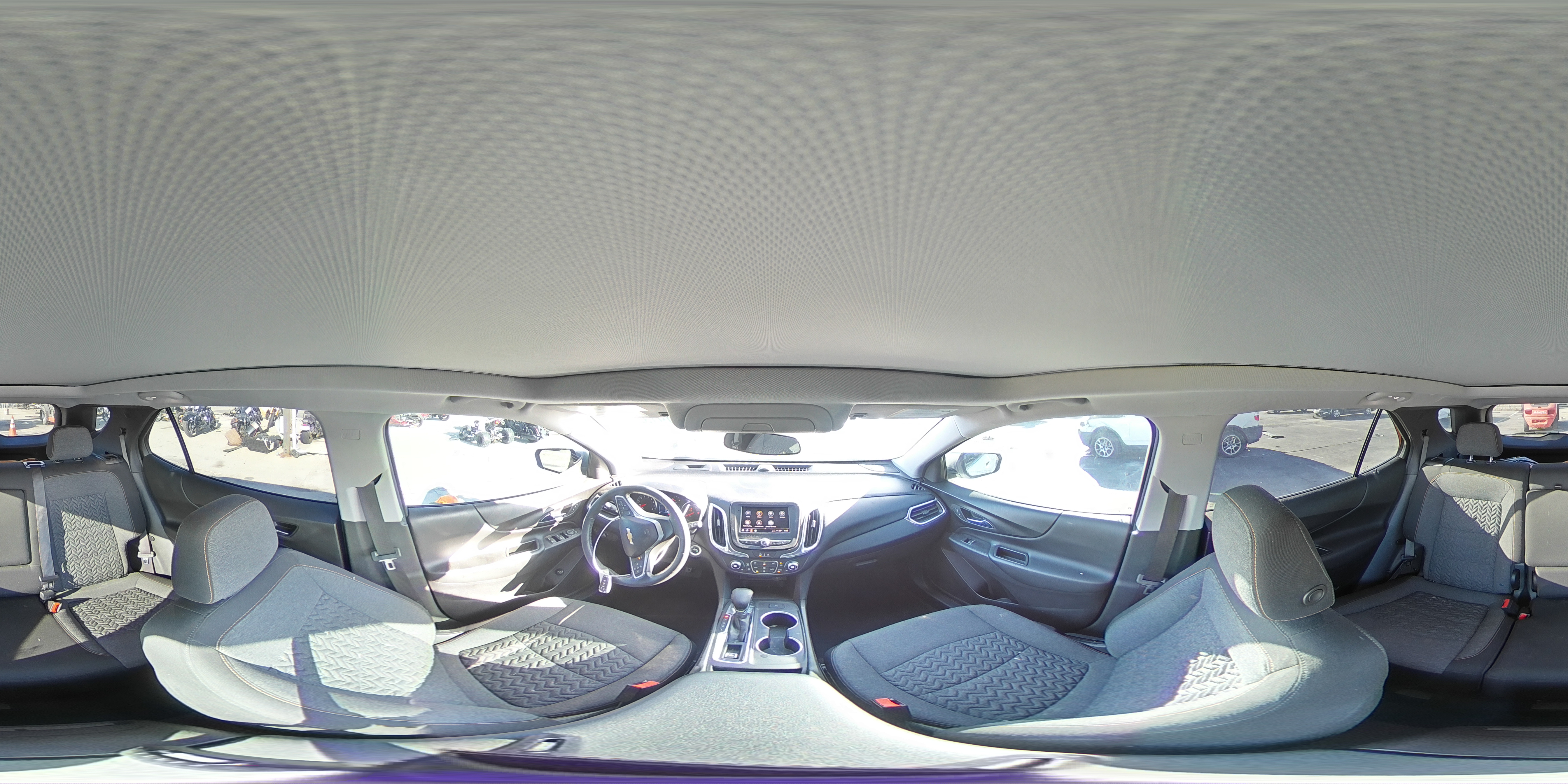 2022 Chevrolet Equinox - Image 14