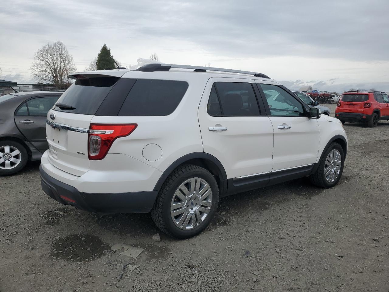2015 Ford Explorer - Image 3