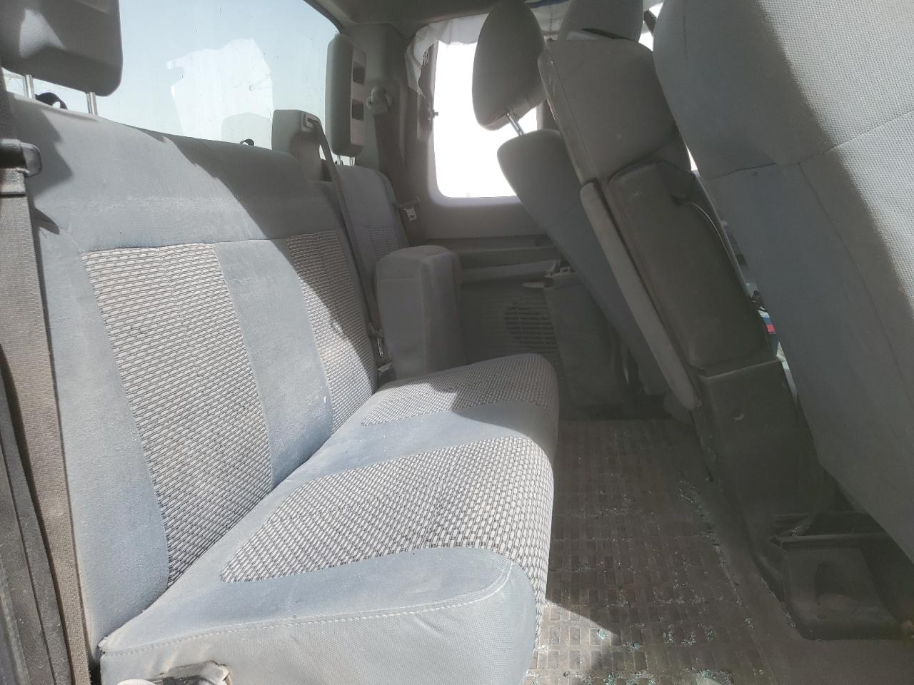 2013 Ford F250 - Image 10