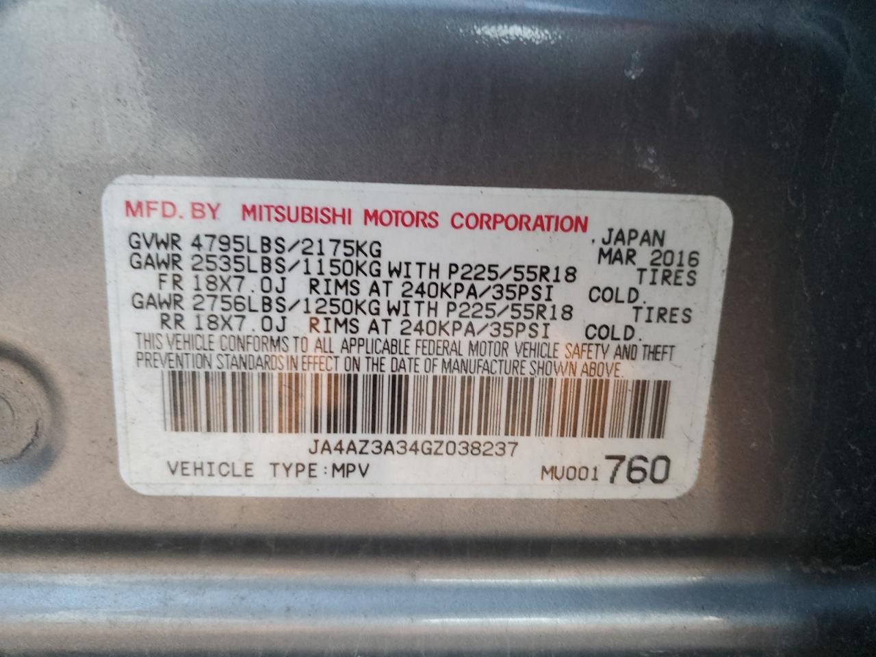 2016 Mitsubishi Outlander - Image 13