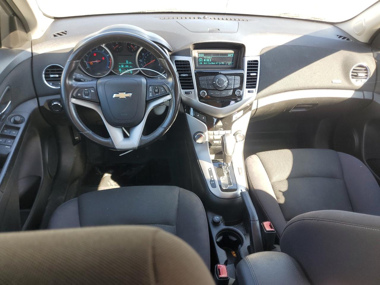 2012 Chevrolet Cruze - Image 8