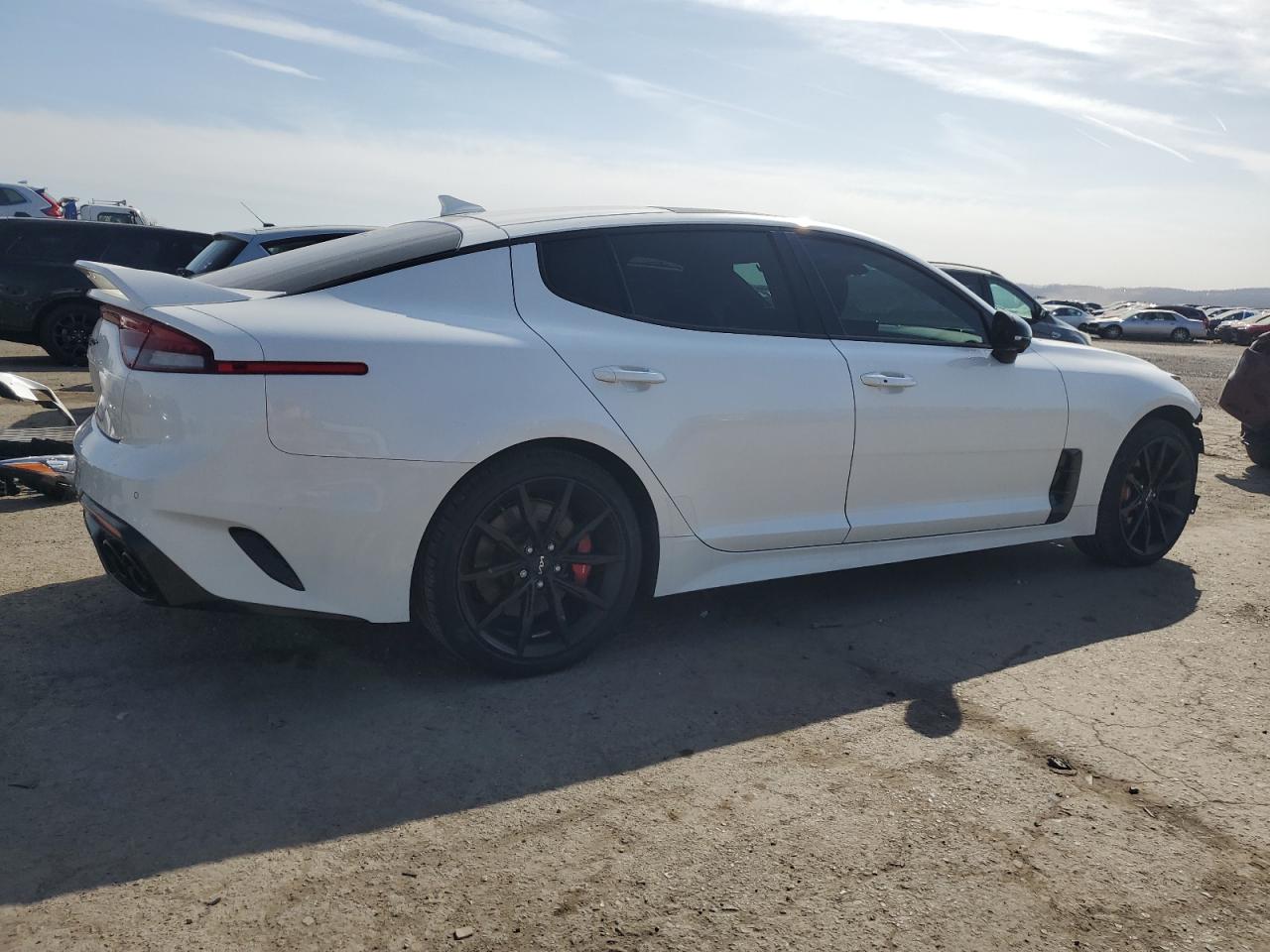 2022 Kia Stinger - Image 3