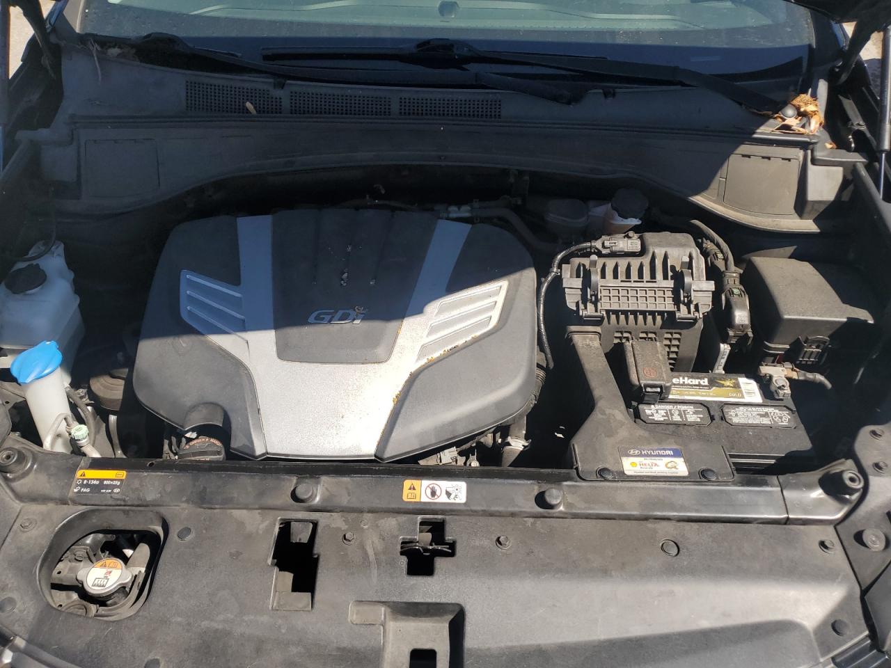 2017 Hyundai Santa Fe - Image 12