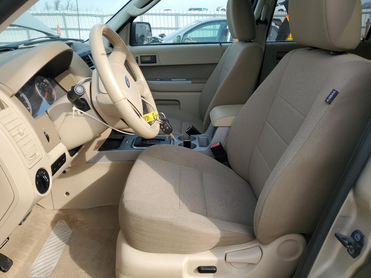 2010 Ford Escape - Image 7