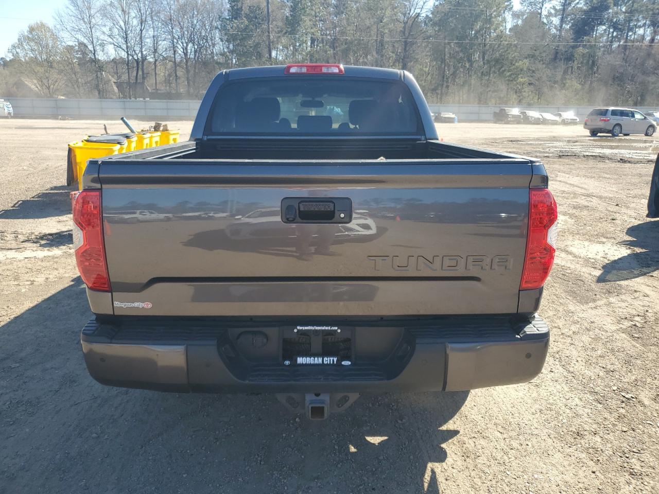2015 Toyota Tundra - Image 6