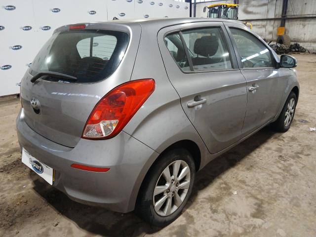 2014 HYUNDAI I20 ACTIVE