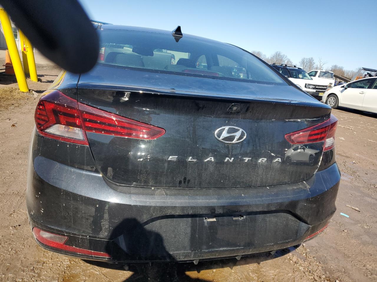 2020 Hyundai Elantra - Image 6