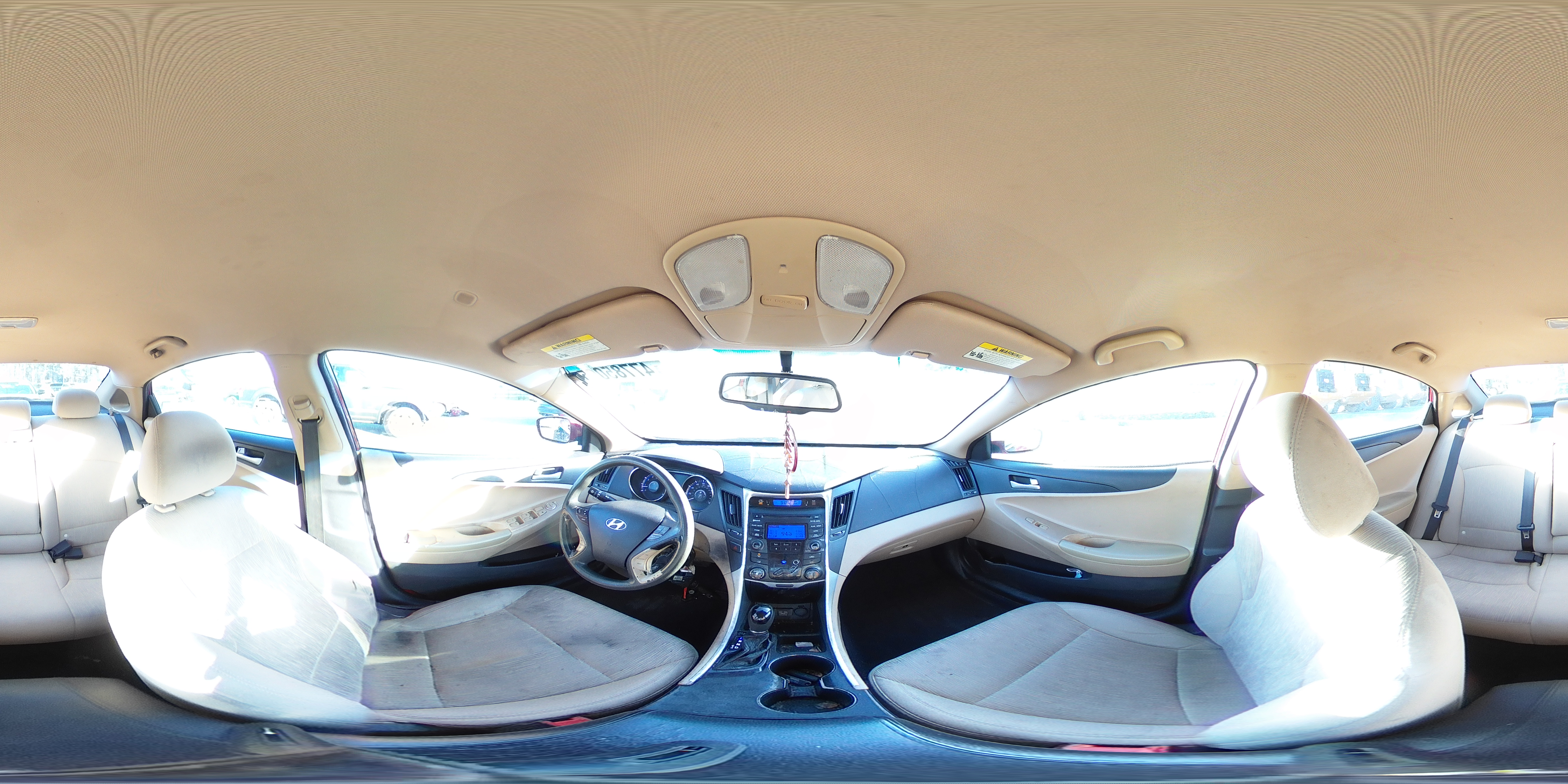 2012 Hyundai Sonata - Image 13
