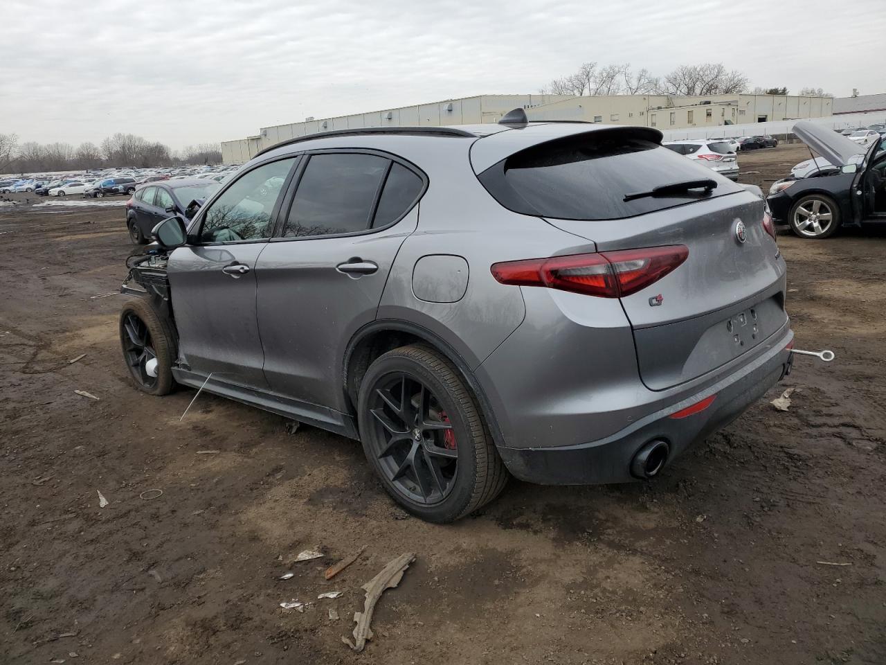 2020 Alfa Romeo Stelvio - Image 2