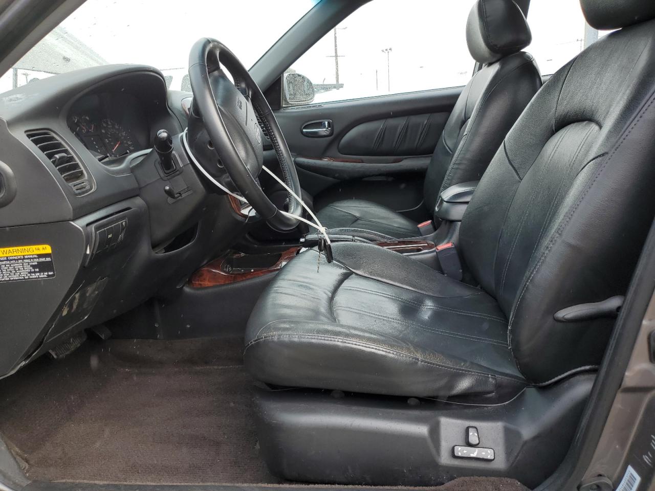 2004 Hyundai Sonata - Image 7