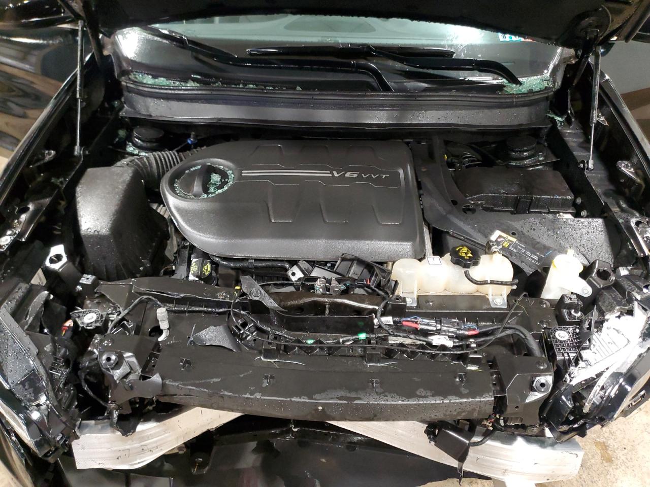 2020 Jeep Grand Cherokee - Image 12
