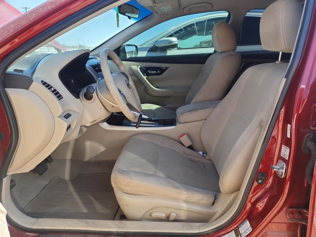 2014 Nissan Altima - Image 7
