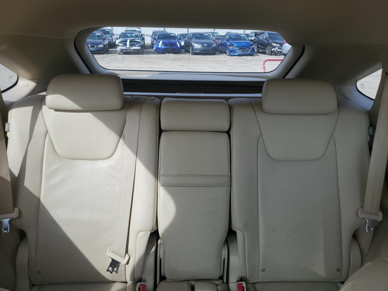 2010 Lexus RX - Image 10