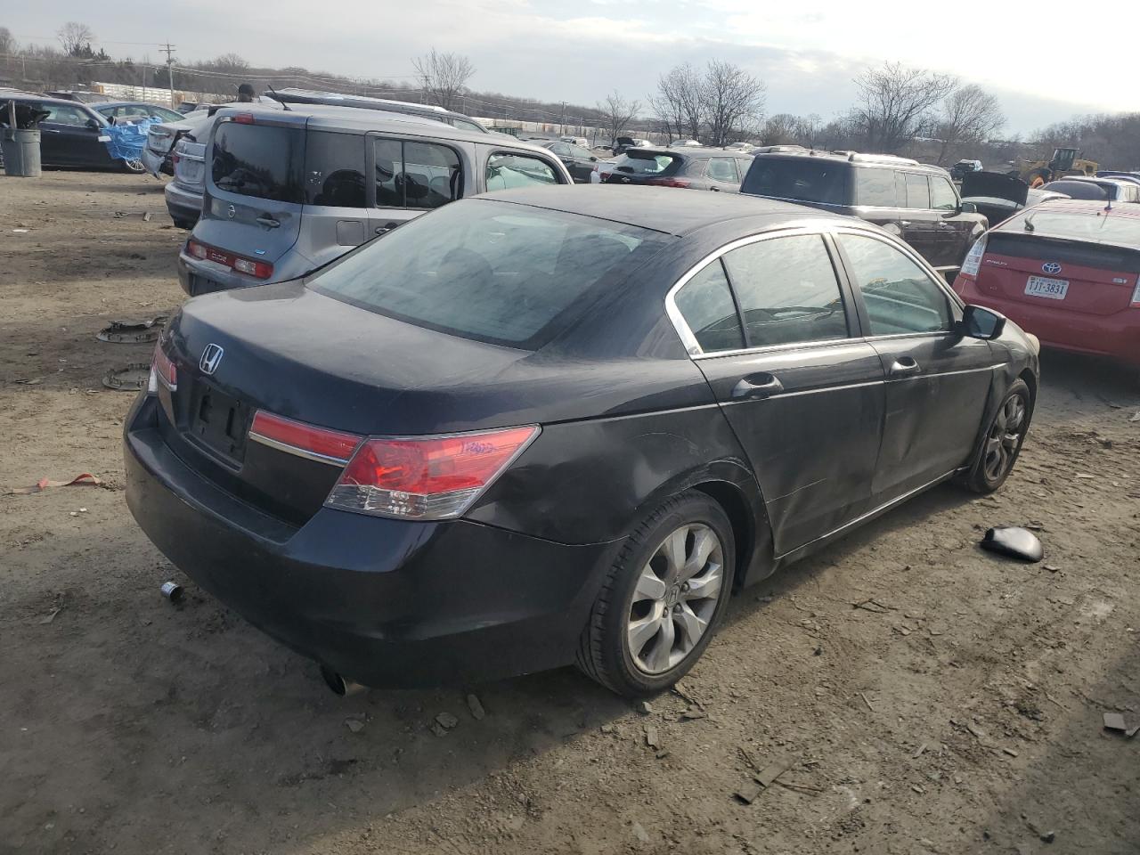 2010 Honda Accord - Image 3