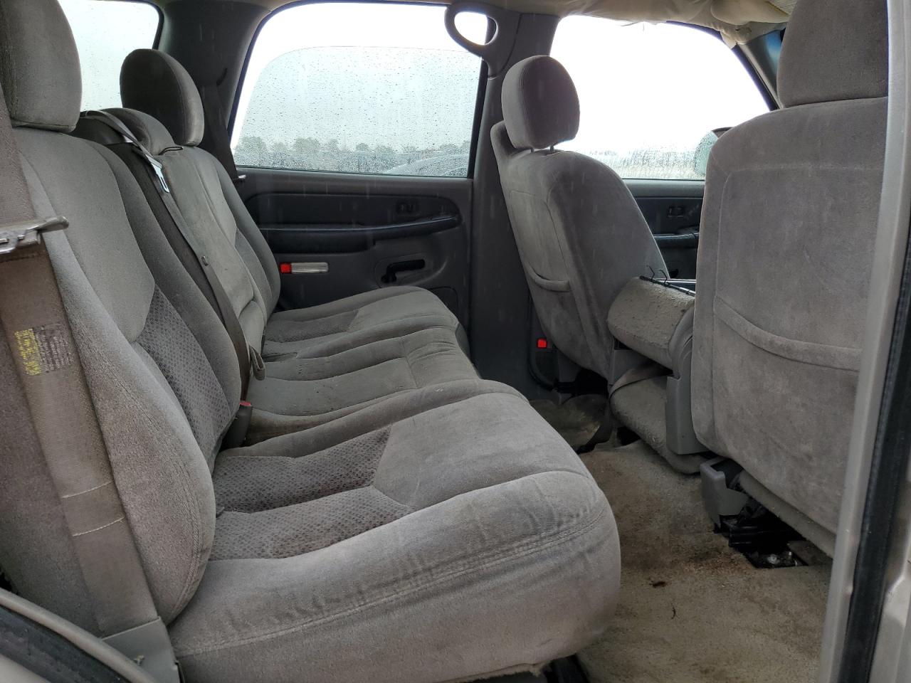 2003 Chevrolet Tahoe C1500 VIN: 1GNEC13Z43R163576 Lot: 50823645