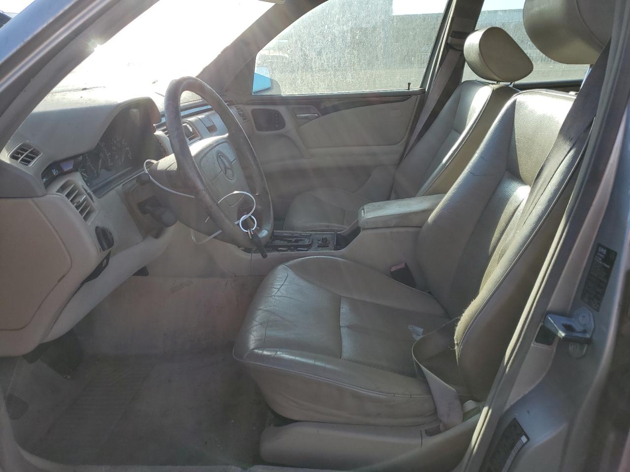 1998 Mercedes-Benz E 320 VIN: WDBJF65F1WA455380 Lot: 48215335