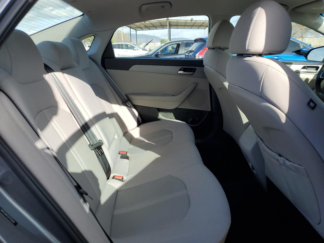2018 Hyundai Sonata - Image 10