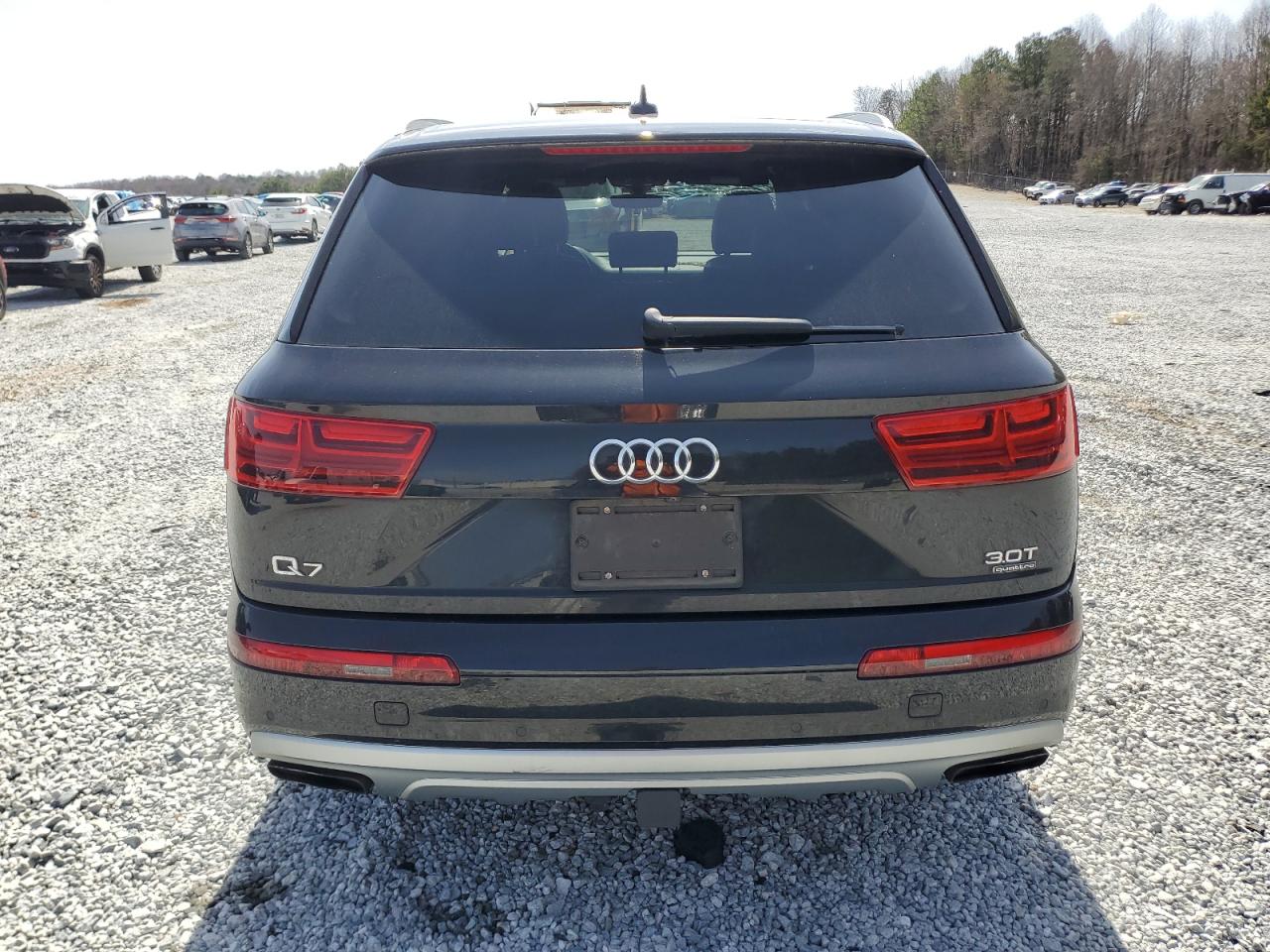2017 Audi Q7 - Image 6